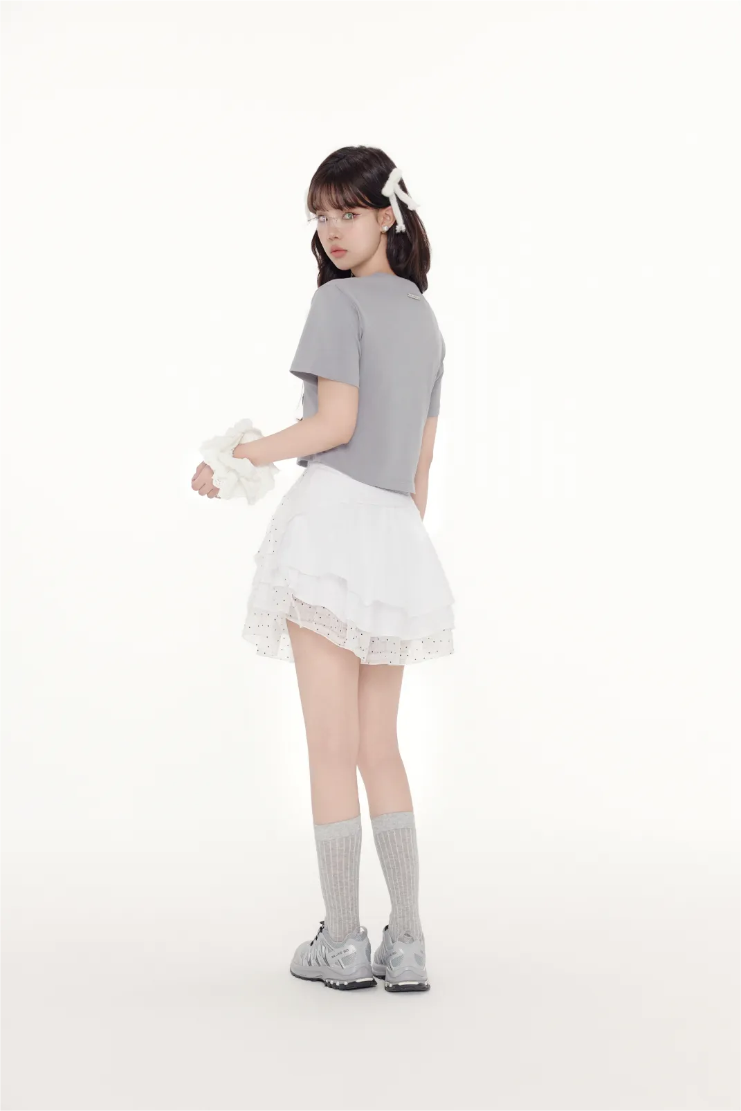 Bow Print Cropped Slim-Fit Tee