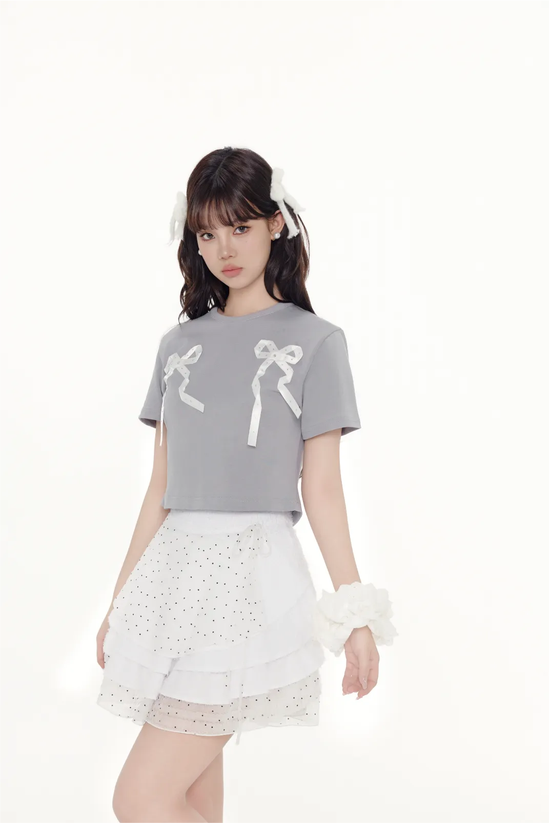 Bow Print Cropped Slim-Fit Tee