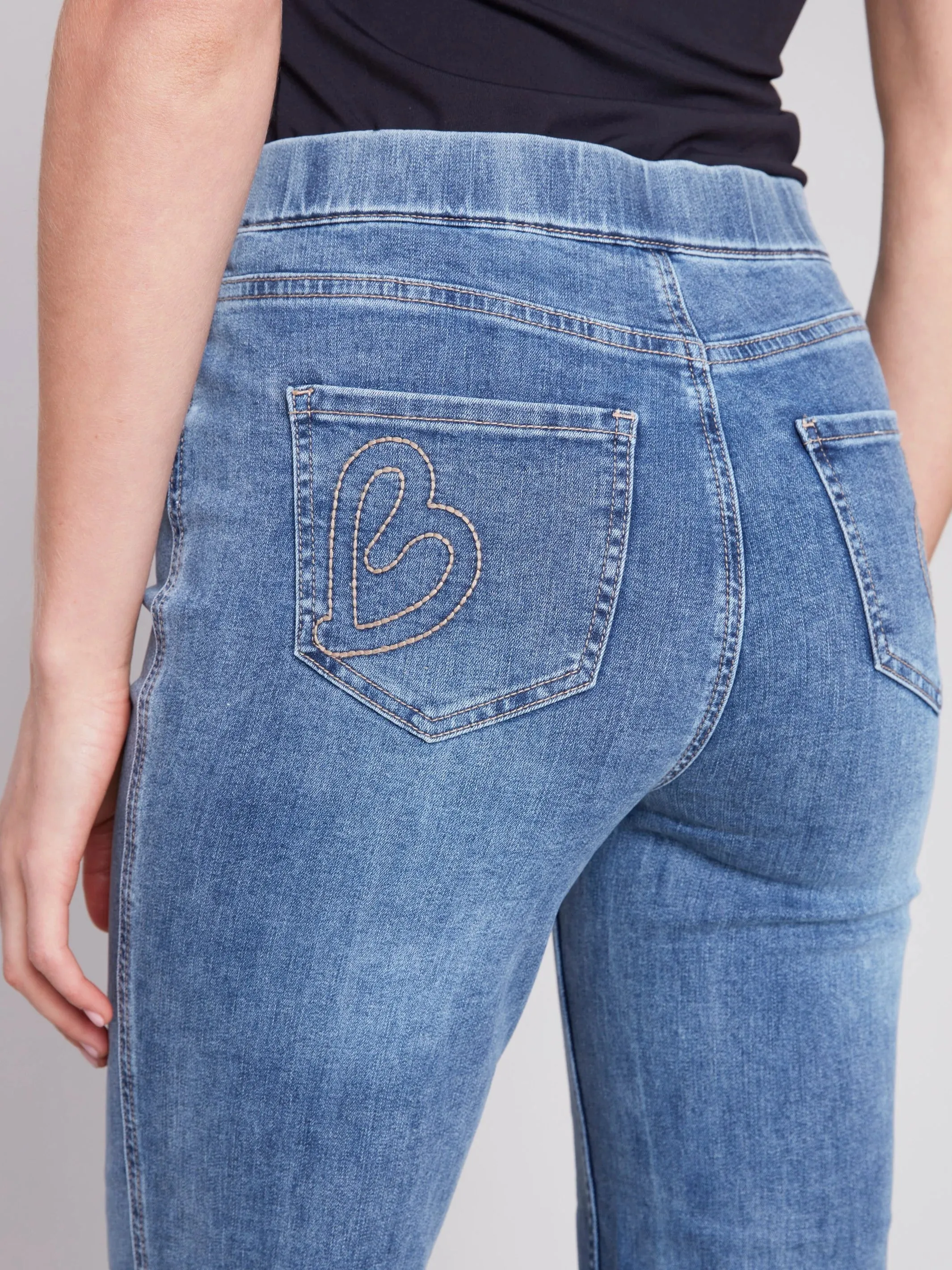 Cropped Pull-On Jeans with Hem Tab